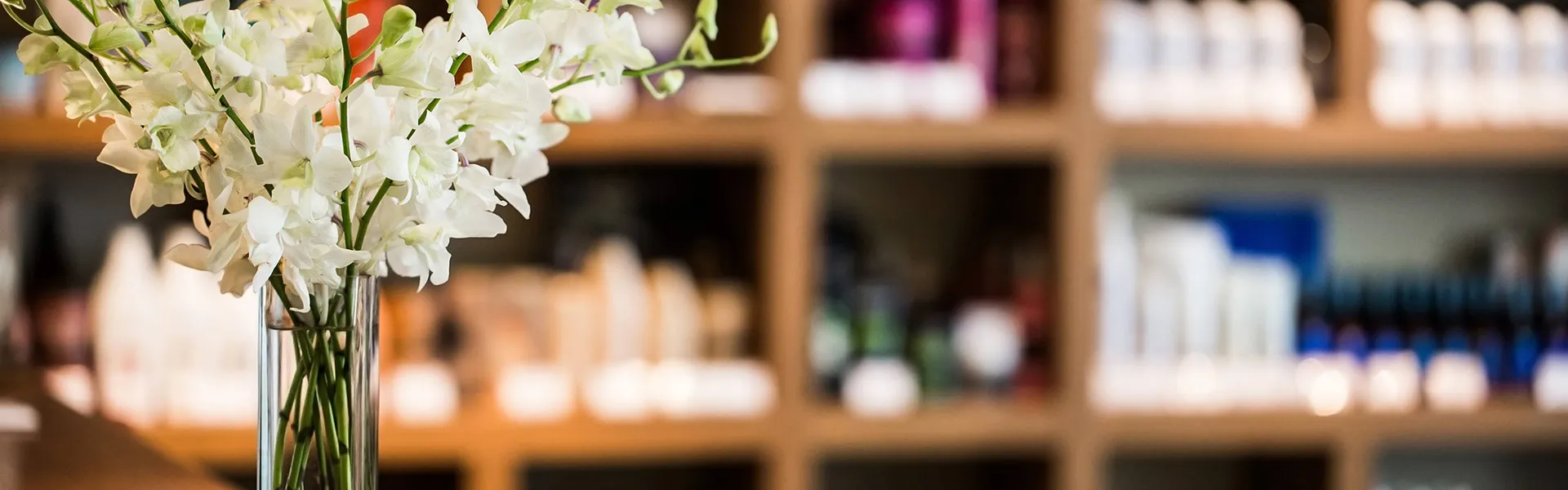 育毛方法で髪のボリュームアップを目指す地元男性へ頭皮環境改善の実践ガイド